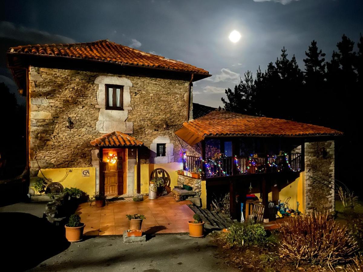 La Asturxana Guest House Malleza Екстериор снимка