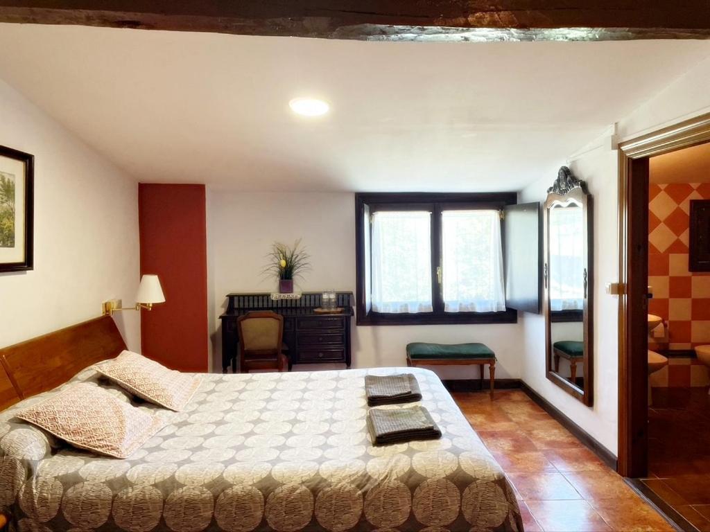 La Asturxana Guest House Malleza Екстериор снимка