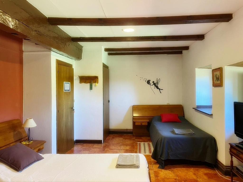 La Asturxana Guest House Malleza Екстериор снимка